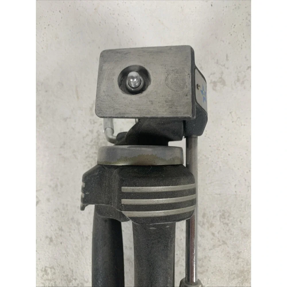 RARE VINTAGE - STAR D ALUMINUM DAVIDSON OPTRONICS PHOTO VIDEO CAMERA TRIPOD USA